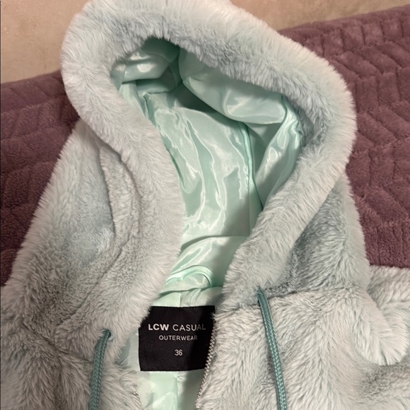 Cozy Light Blue Jacket - Picture 4 of 5